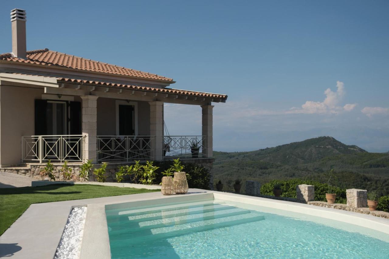 Villa Koukoutsa House With Swimming Pool Corfu Sokraki Sokrákion Exterior foto